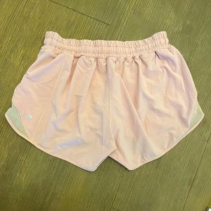 Lululemon size 8 light pink hotty hot shorts